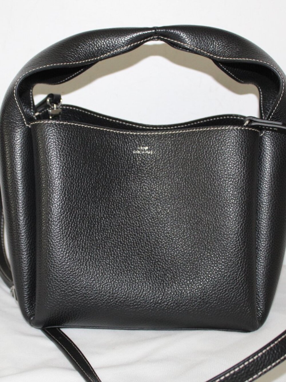 Toteme Pebble Leather Black Top Handle Shoulder Bucket Bag Crossbody - Picture 4 of 13